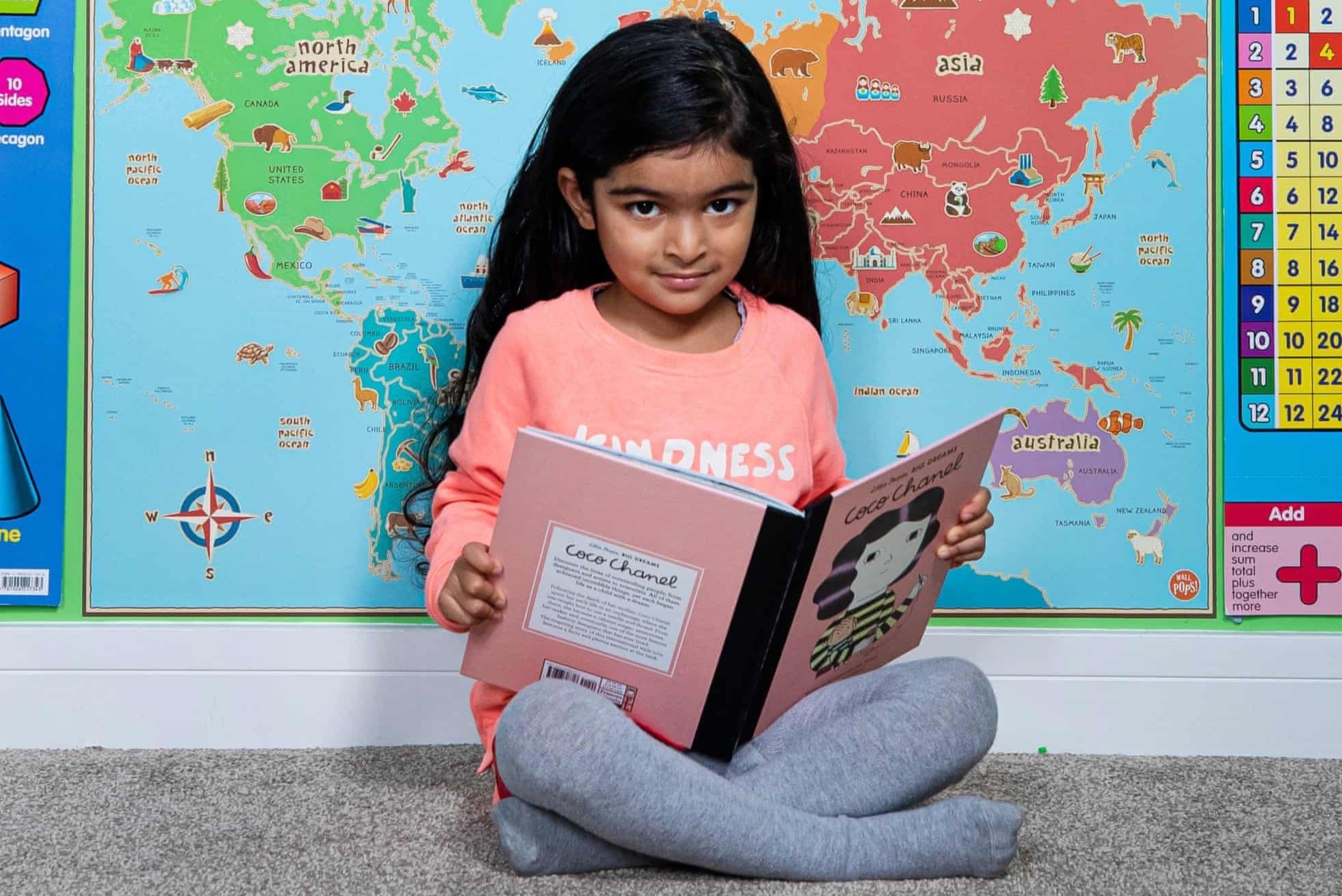 Than dong 4 tuoi so huu IQ tuong duong Albert Einstein hinh anh