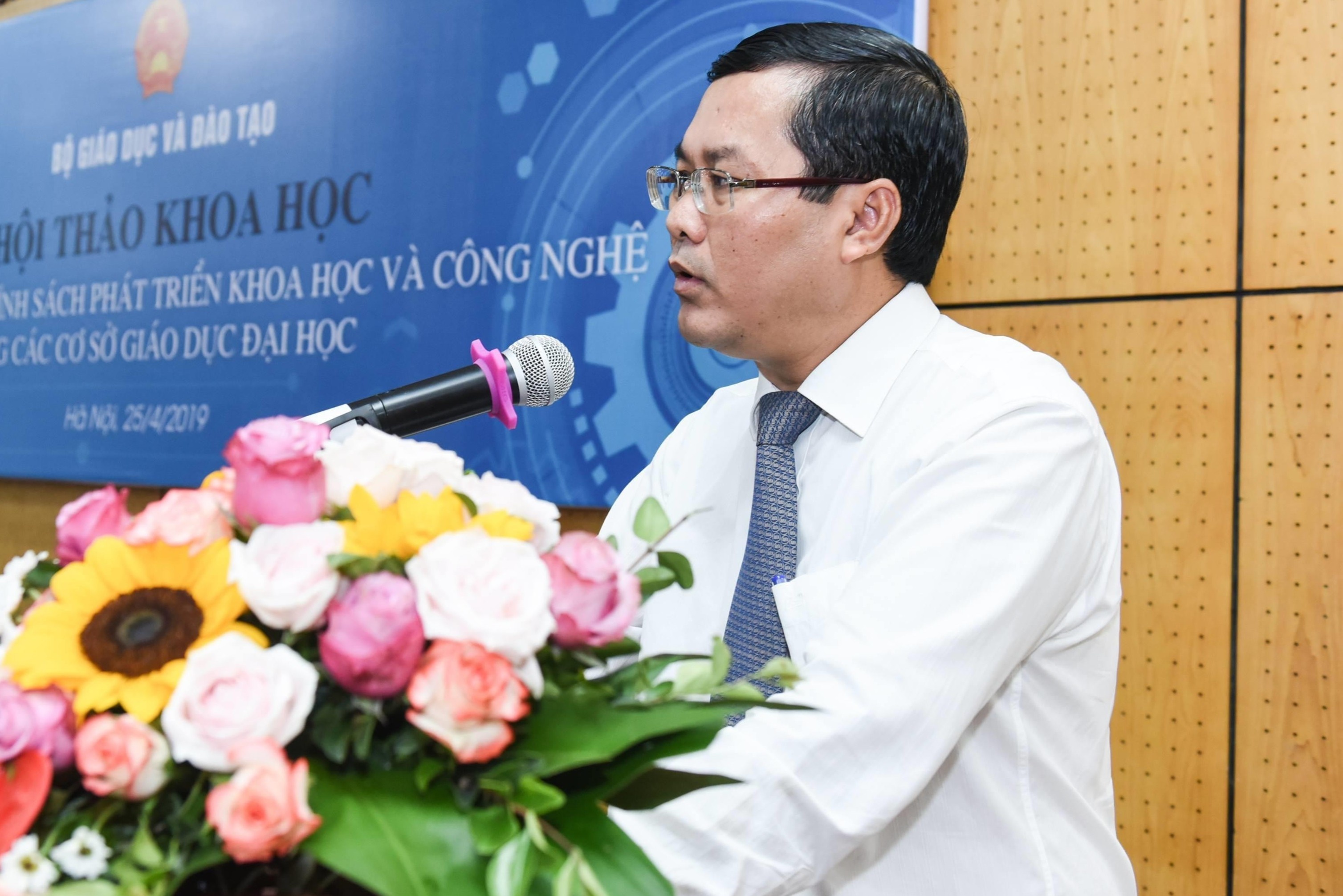 Thu truong GD&DT: Quy che tuyen sinh co ban giu on dinh hinh anh