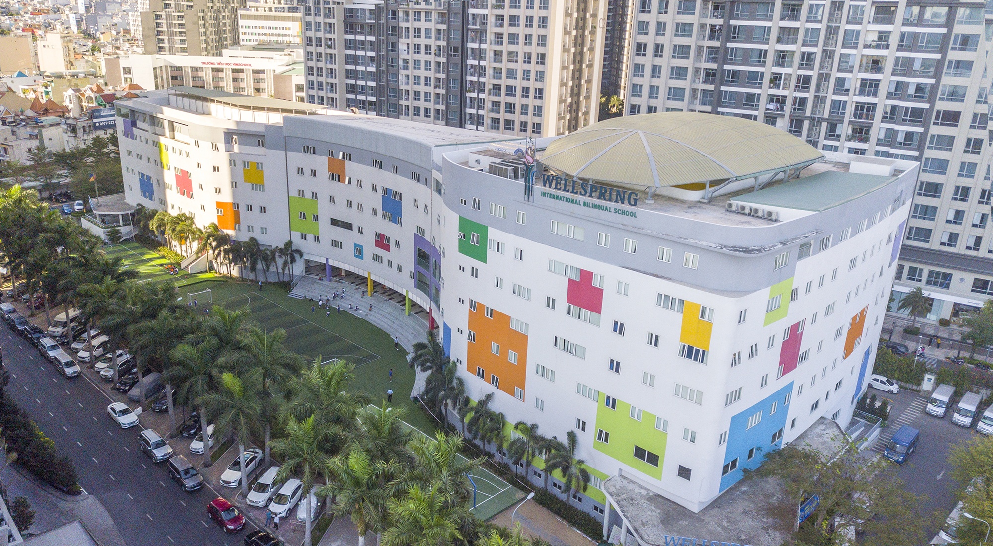 hoc phi tieu hoc gan 400 trieu dong anh 2