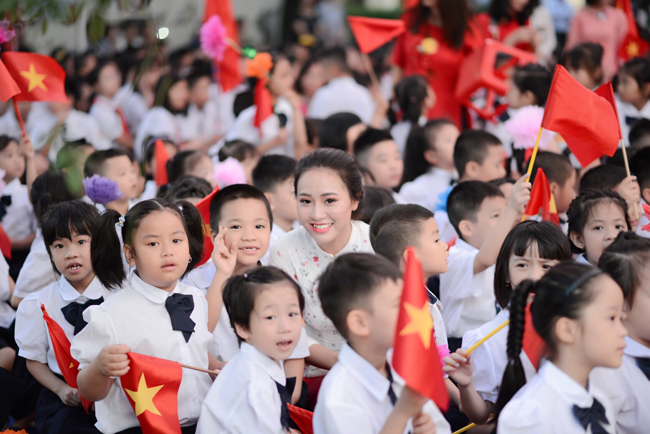 Cô giáo nổi tiếng ảnh 6 Co giao noi tieng anh 6