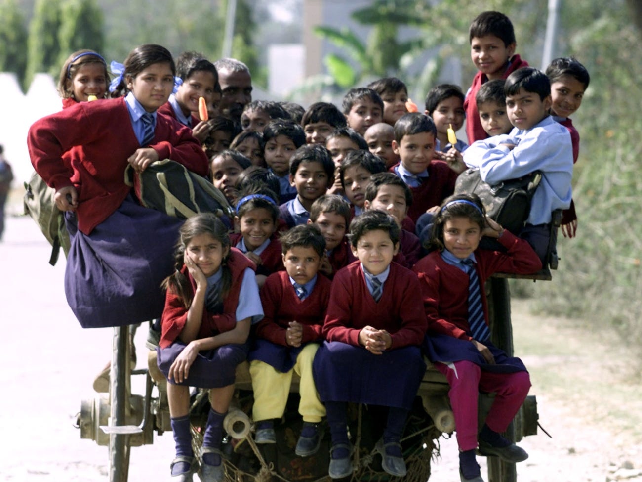 tre em vuot kho den truong anh 3