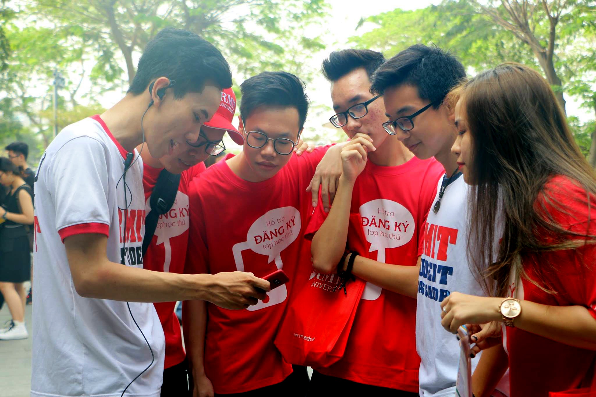 dai hoc co hoc phi hang tram trieu dong o Viet Nam anh 4