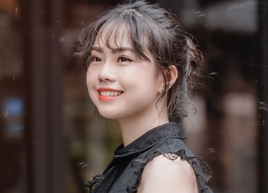 9X hoc gioi tro thanh giang vien DH Kinh te Quoc dan hinh anh