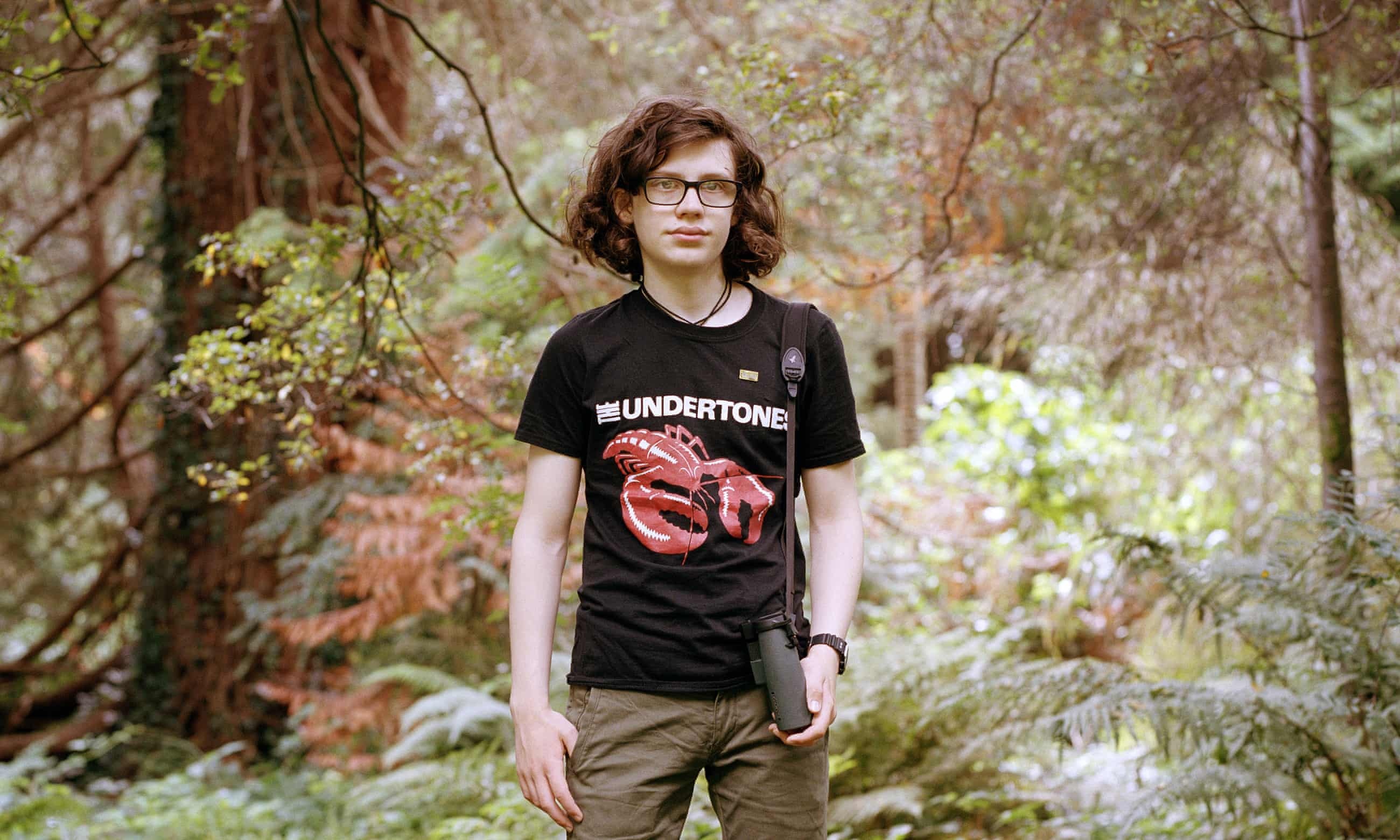 Nam sinh tu ky xuat ban sach anh 1