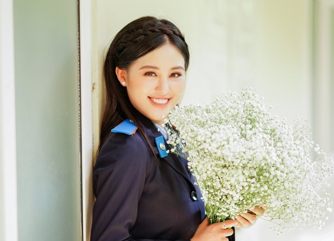 hot girl canh sat anh 1