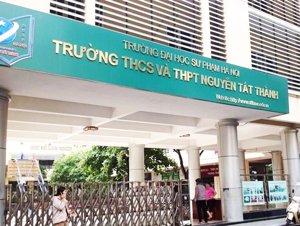 Truong dau tien cho hoc sinh nghi he hinh anh