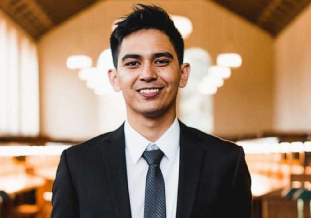 Hoc online van phai nop 65.000 USD, sinh vien Harvard kien truong hinh anh