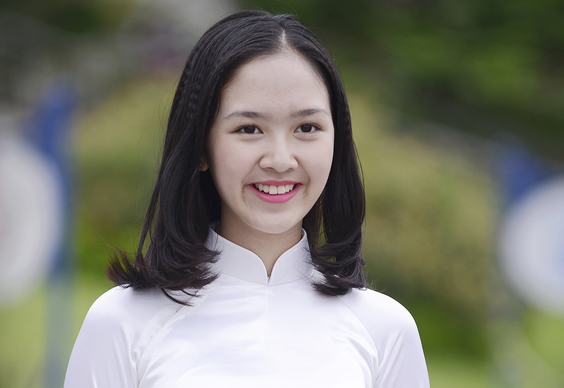 Amser len tieng ve de xuat dong cua truong chuyen hinh anh