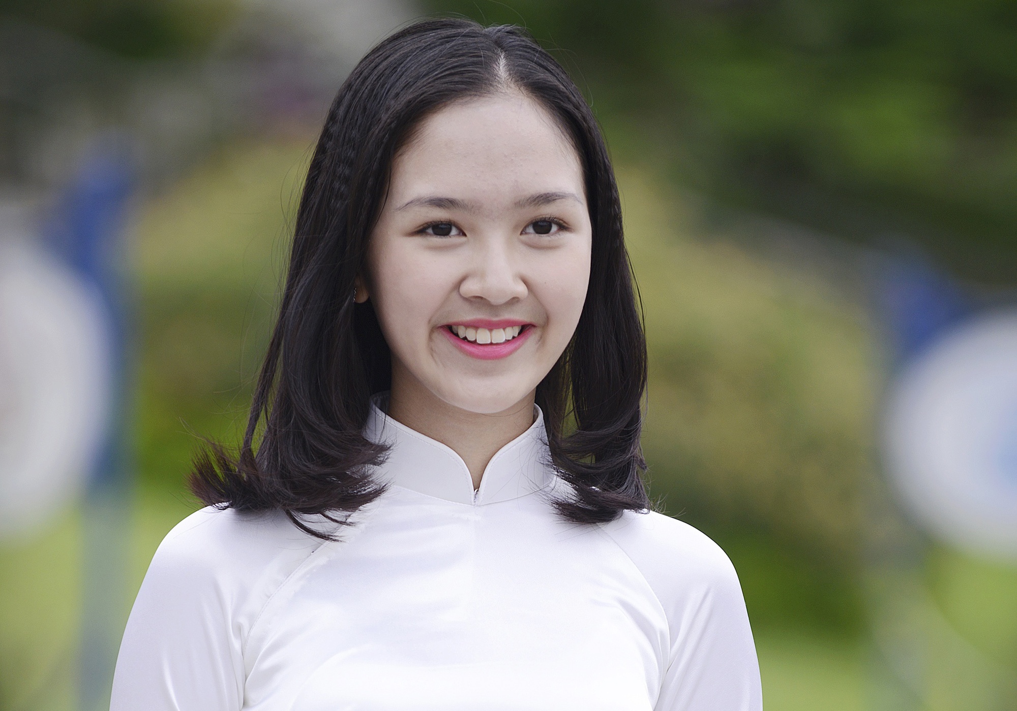 Tranh luan dong cua truong Ams anh 2