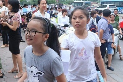Cang thang cuoc dua vao lop 6 truong top dau hinh anh