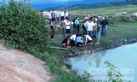 hoc sih bi duoi nuoc anh 1