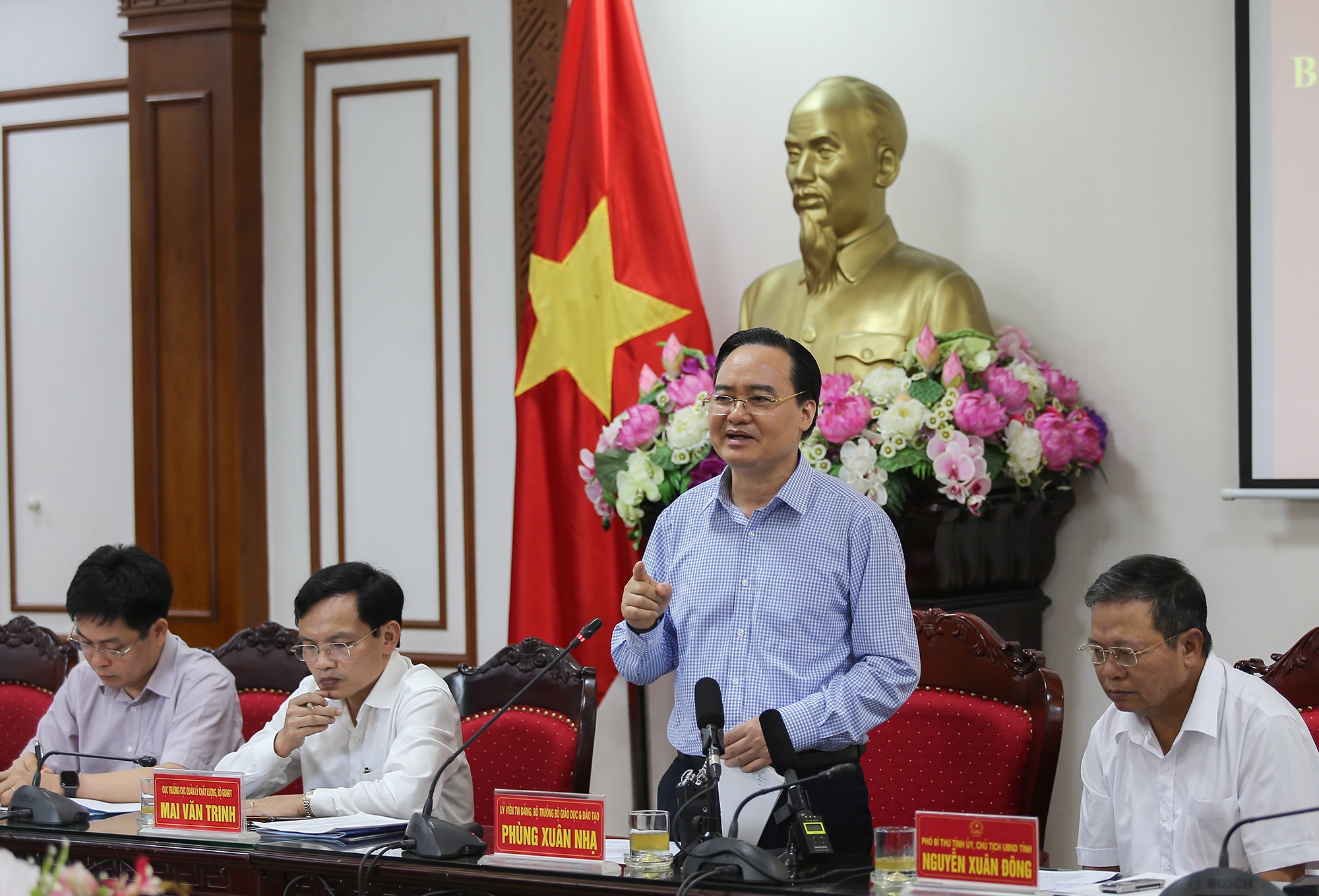 tot nghiep THPT 2020 anh 1