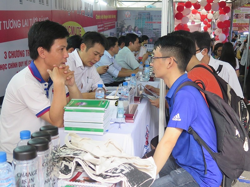 Thi sinh chuong nganh viec nhe anh 1