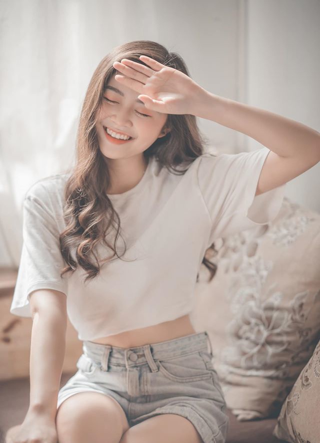 Nu sinh Ngoai thuong anh 2