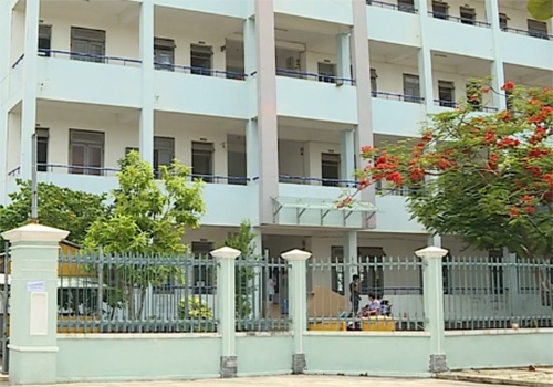 Su dung ky tuc xa lam khu cach ly tap trung o Da Nang hinh anh