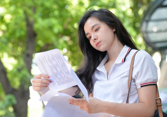 Chia ky thi tot nghiep THPT thanh hai anh 1