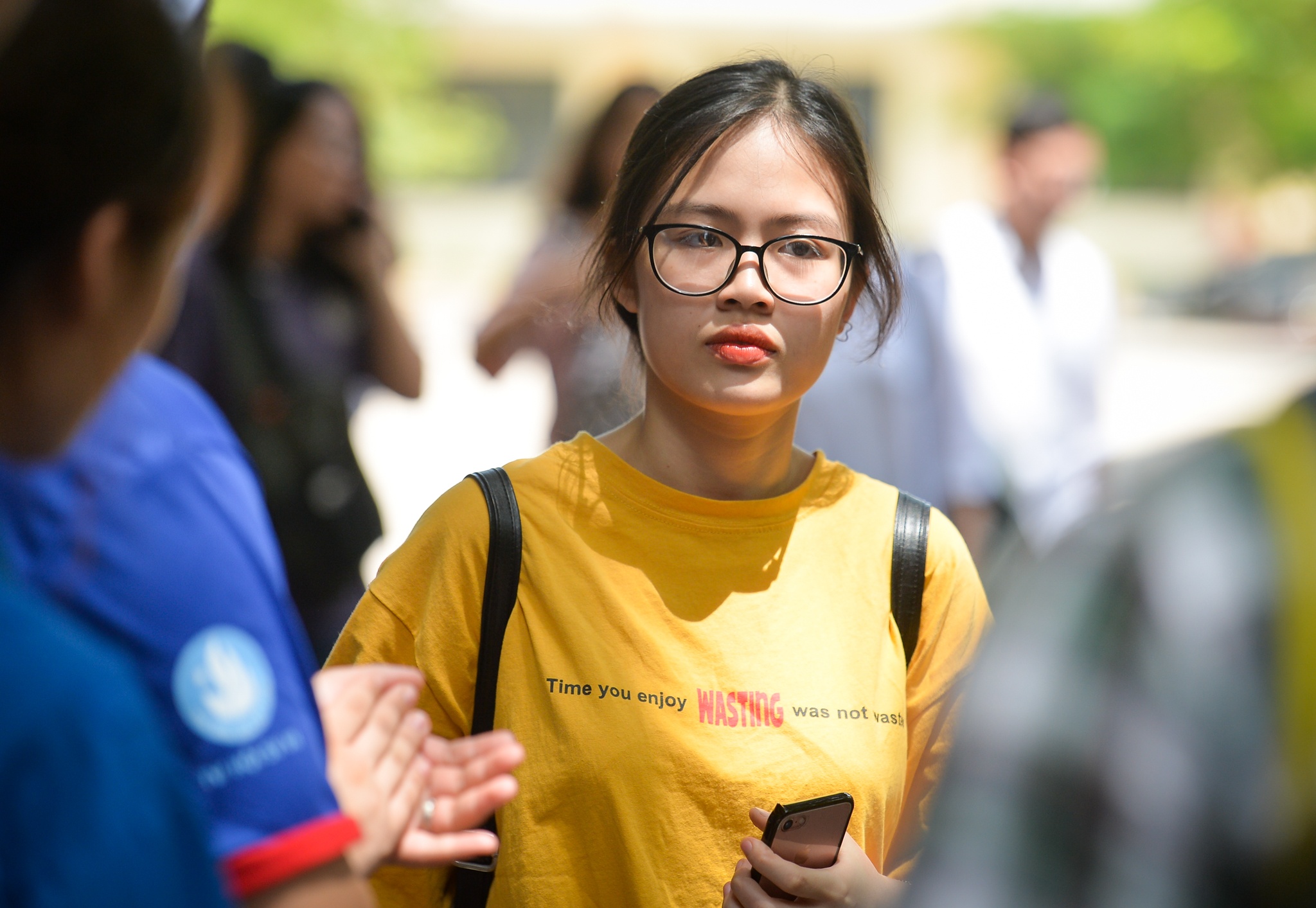 Thi sinh TP.HCM duoc bo khau trang khi lam bai thi tot nghiep THPT hinh anh