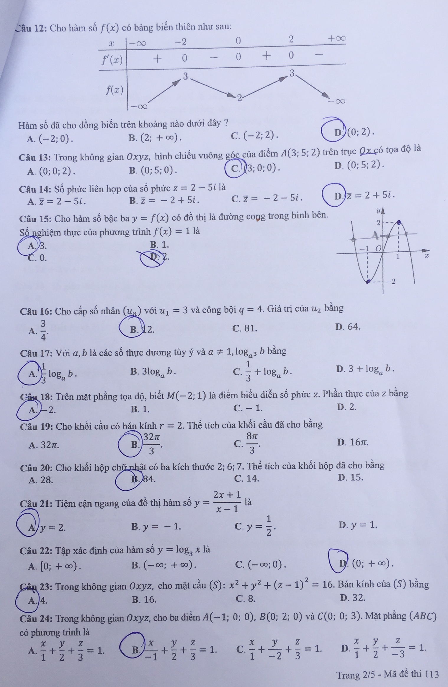 De thi Toan tot nghiep THPT 2020 anh 7