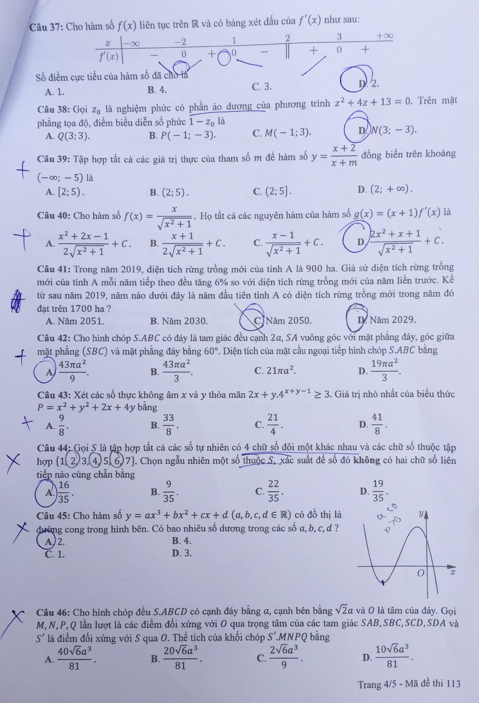 De thi Toan tot nghiep THPT 2020 anh 9