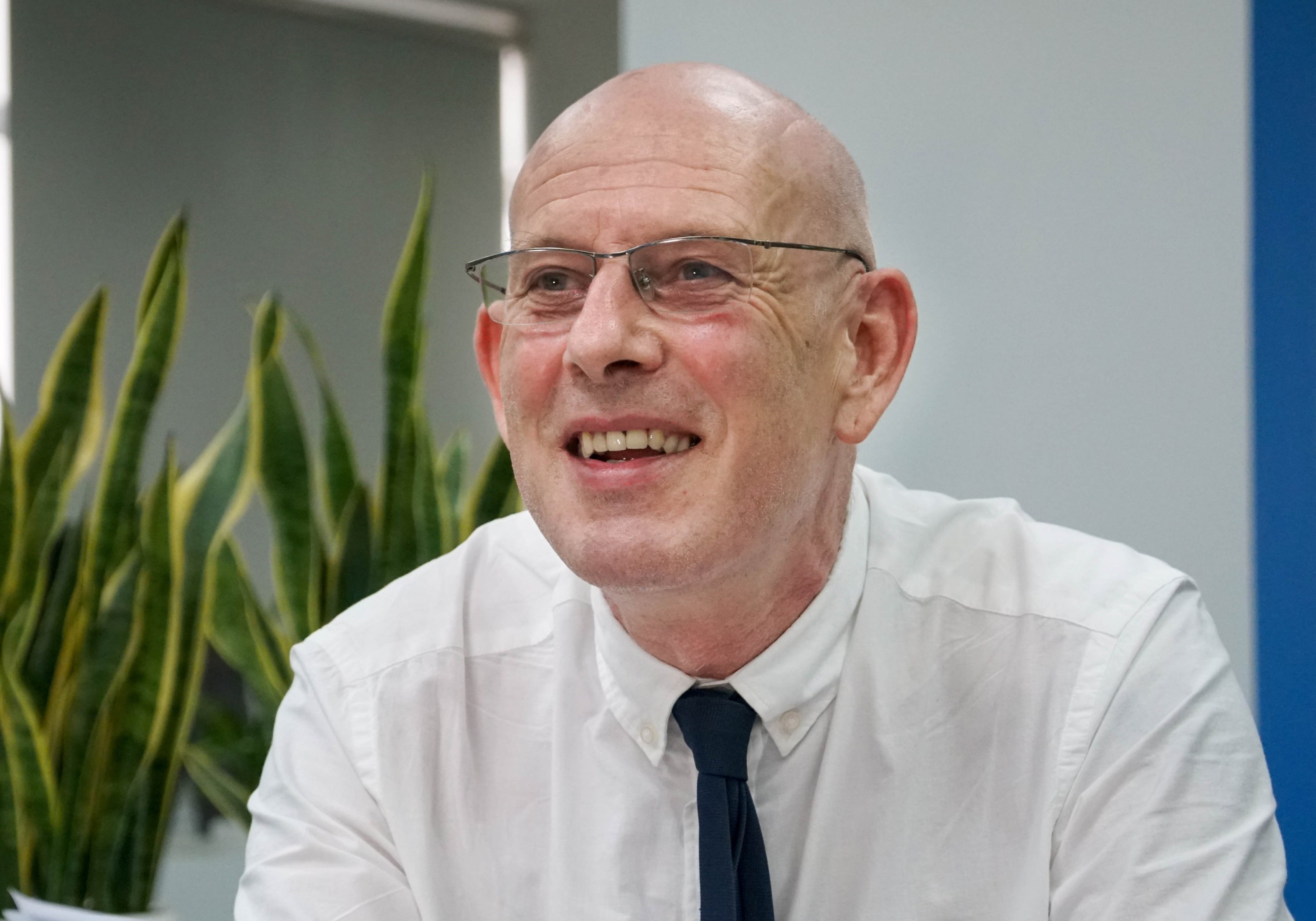 Chuyen gia nuoc ngoai giai de thi Tieng Anh tot nghiep THPT hinh anh