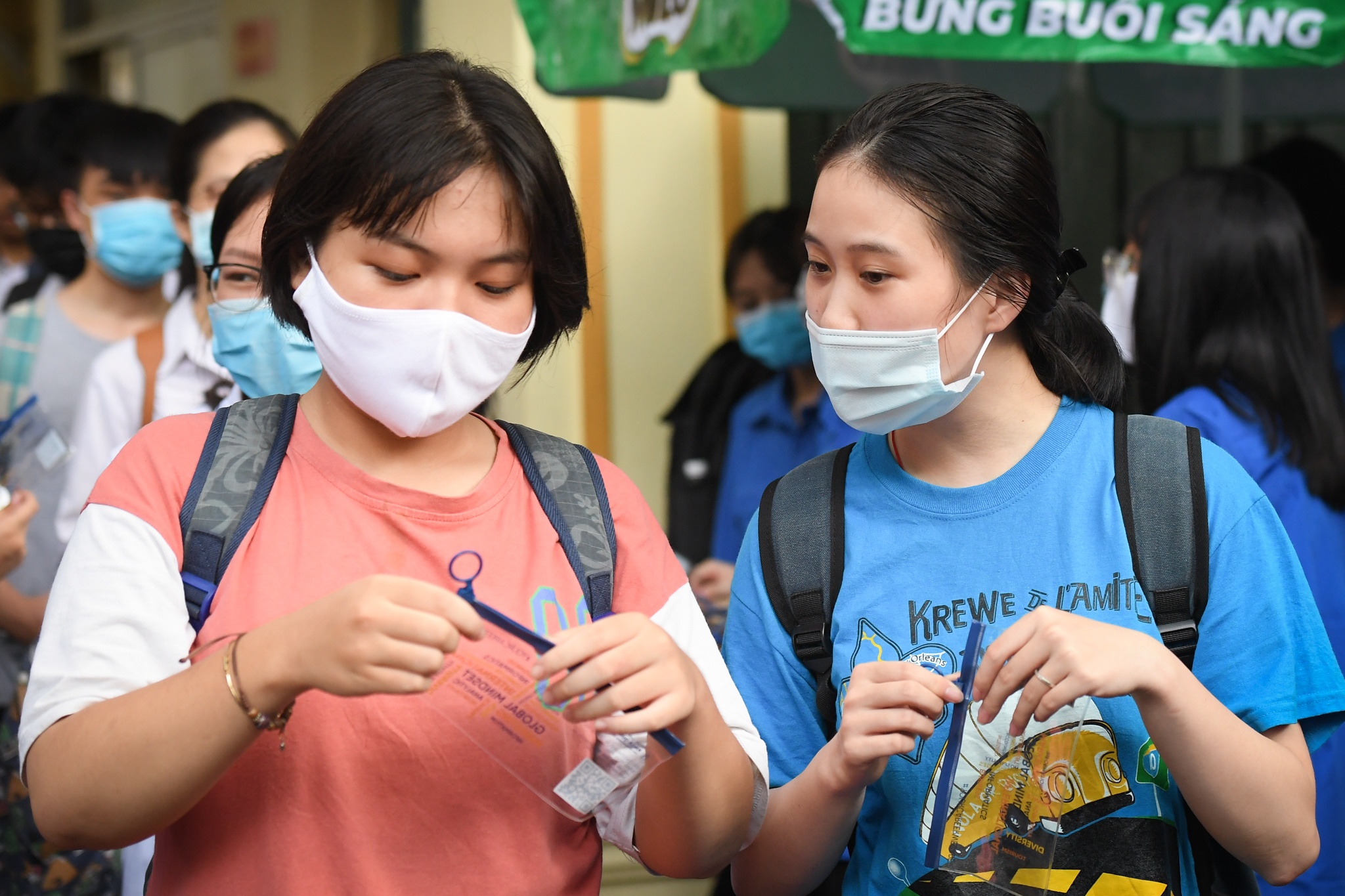 Ky thi tot nghiep THPT dot 2 anh 1