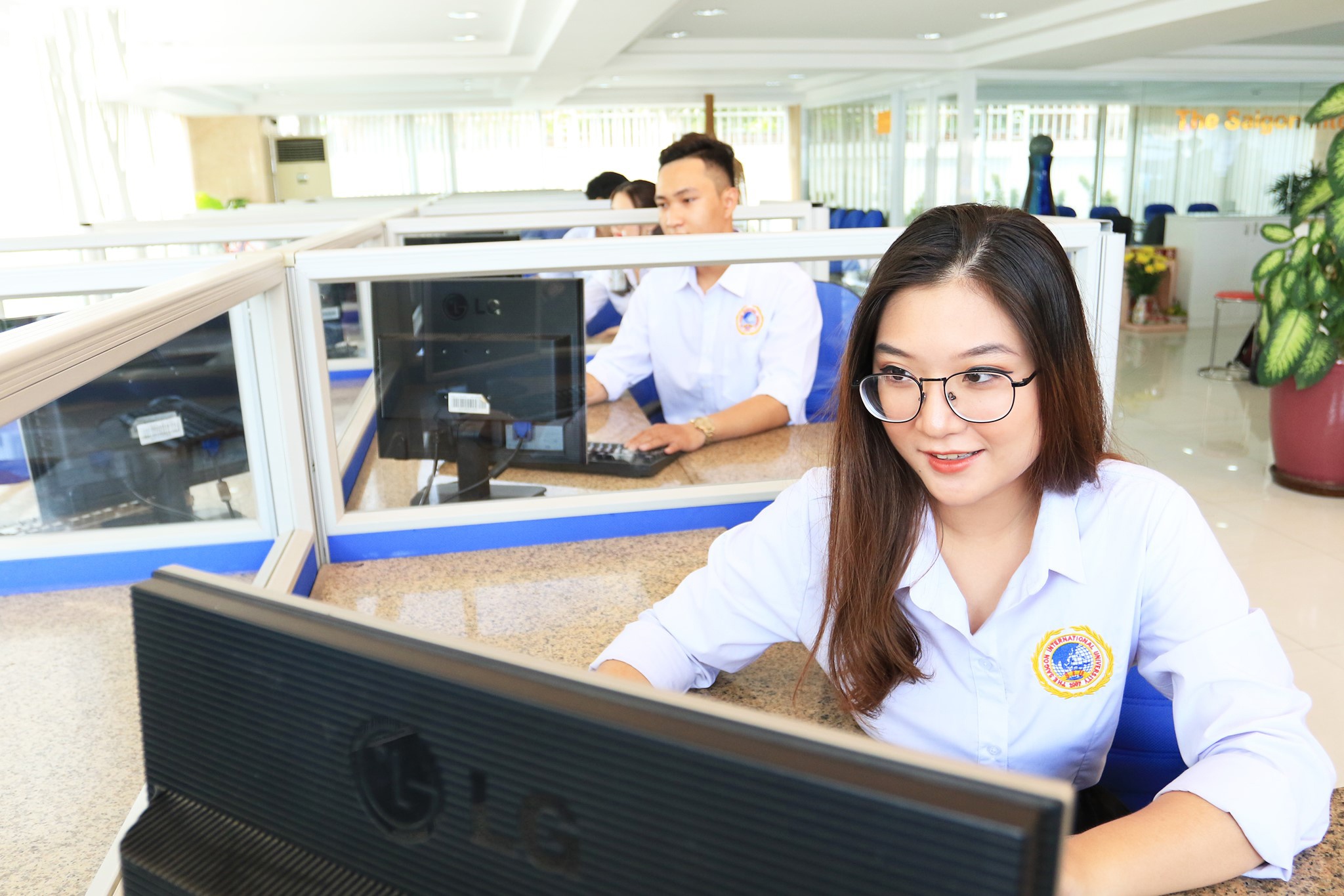 Hoc phi dai hoc ngoai cong lap anh 5