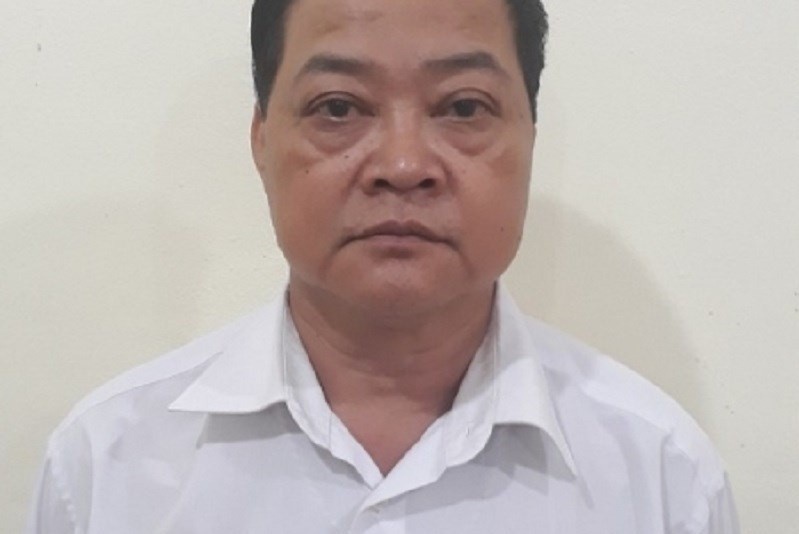 'Can dua pho hieu truong su dung thuoc phien ra khoi nganh' hinh anh