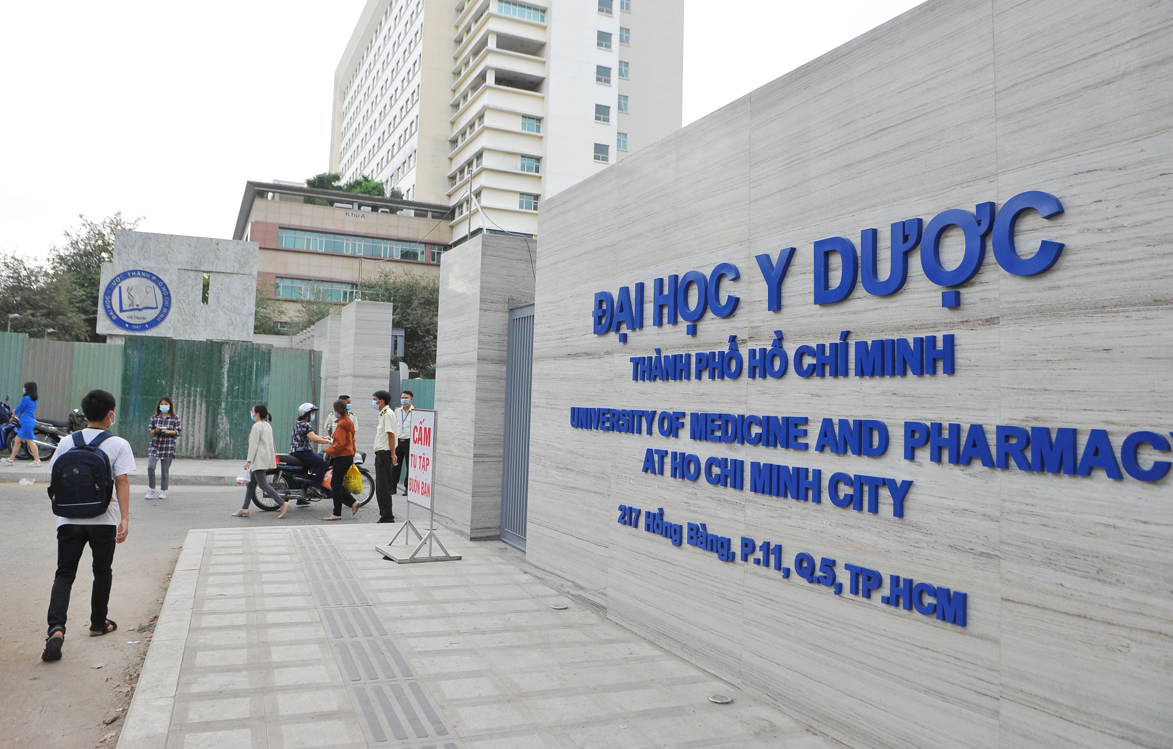 ĐH Y Dược TP.HCM chính thức thông báo học phí  ảnh 1 DH Y Duoc TP.HCM chinh thuc thong bao hoc phi anh 1