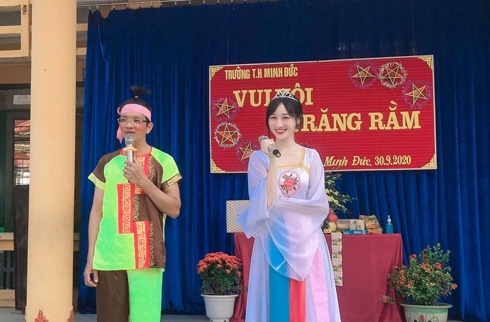 Cô giáo tiểu học ảnh 1 Co giao tieu hoc anh 1