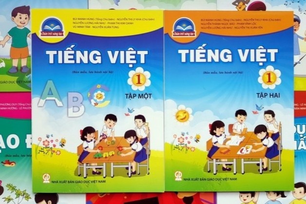 Vo chong cai nhau vi day con hoc lop 1 hinh anh