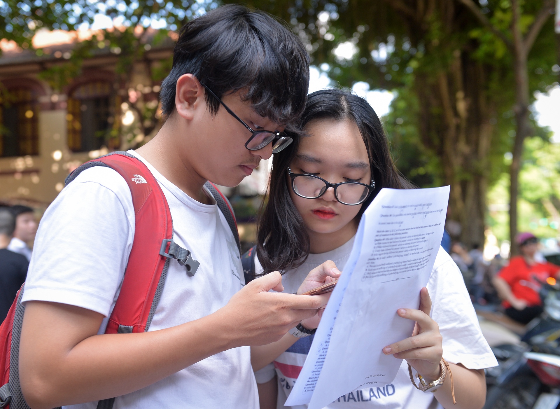 Diem chuan cao nhat cua DH Khoa hoc Xa hoi va Nhan van Ha Noi la 30 hinh anh