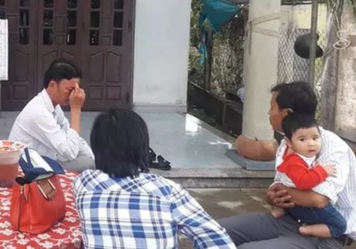 Nu sinh o Quang Nam tu tu sau khi biet diem chuan hinh anh