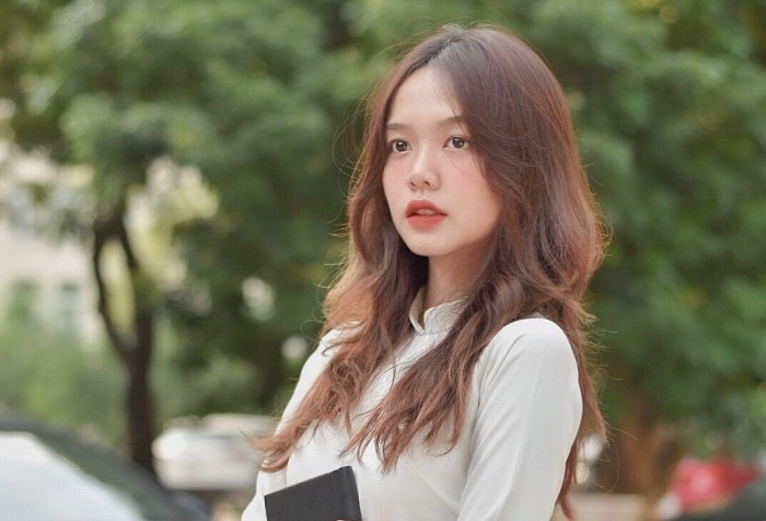 Nu sinh Dai hoc Kinh te Quoc dan dam me vo thuat hinh anh