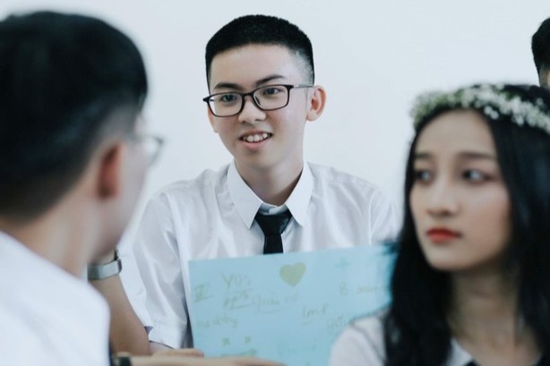 Thu khoa Dai hoc Y Ha Noi va 'cu chet hut' 16 nam truoc hinh anh