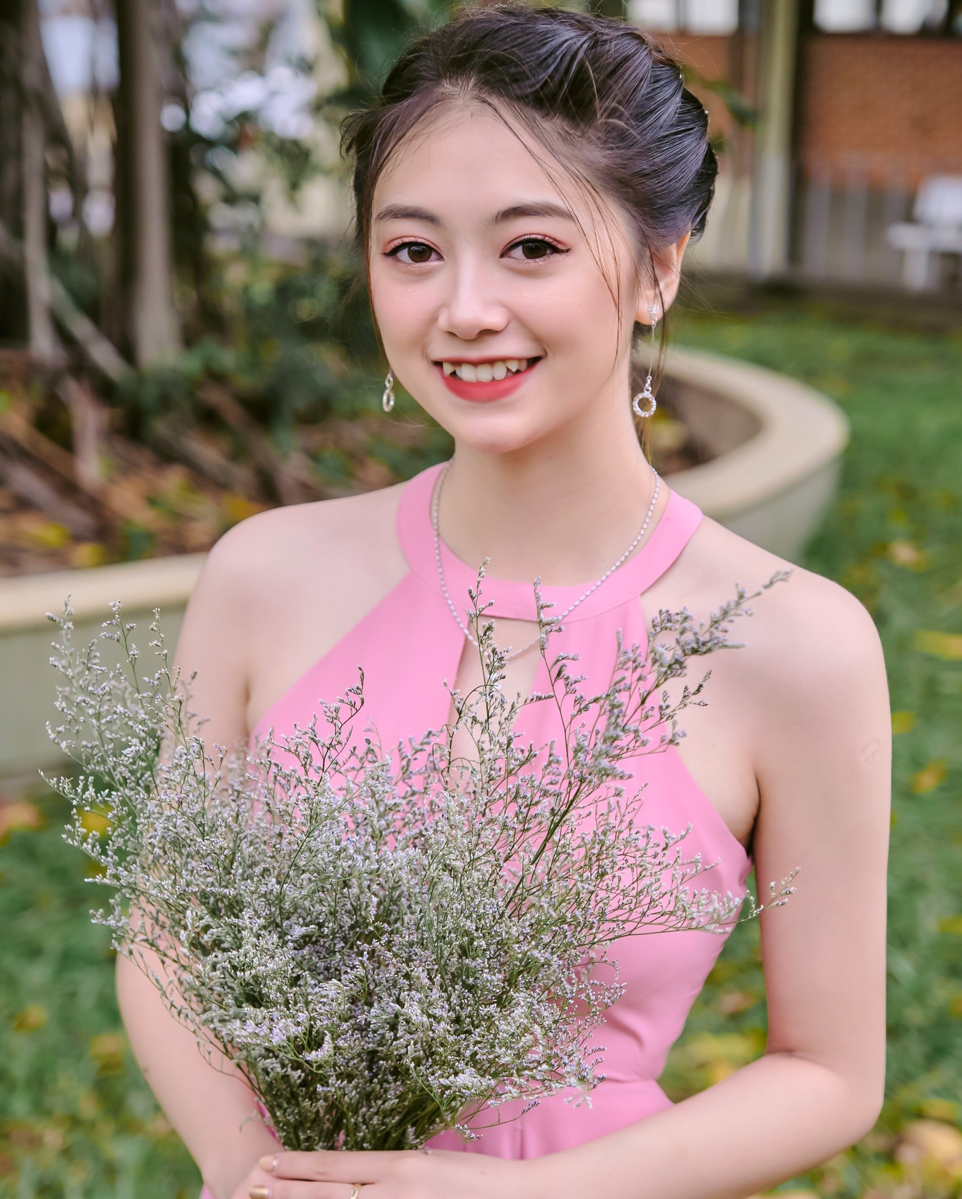 Hoa khôi sư phạm ảnh 1 Hoa khoi su pham anh 1