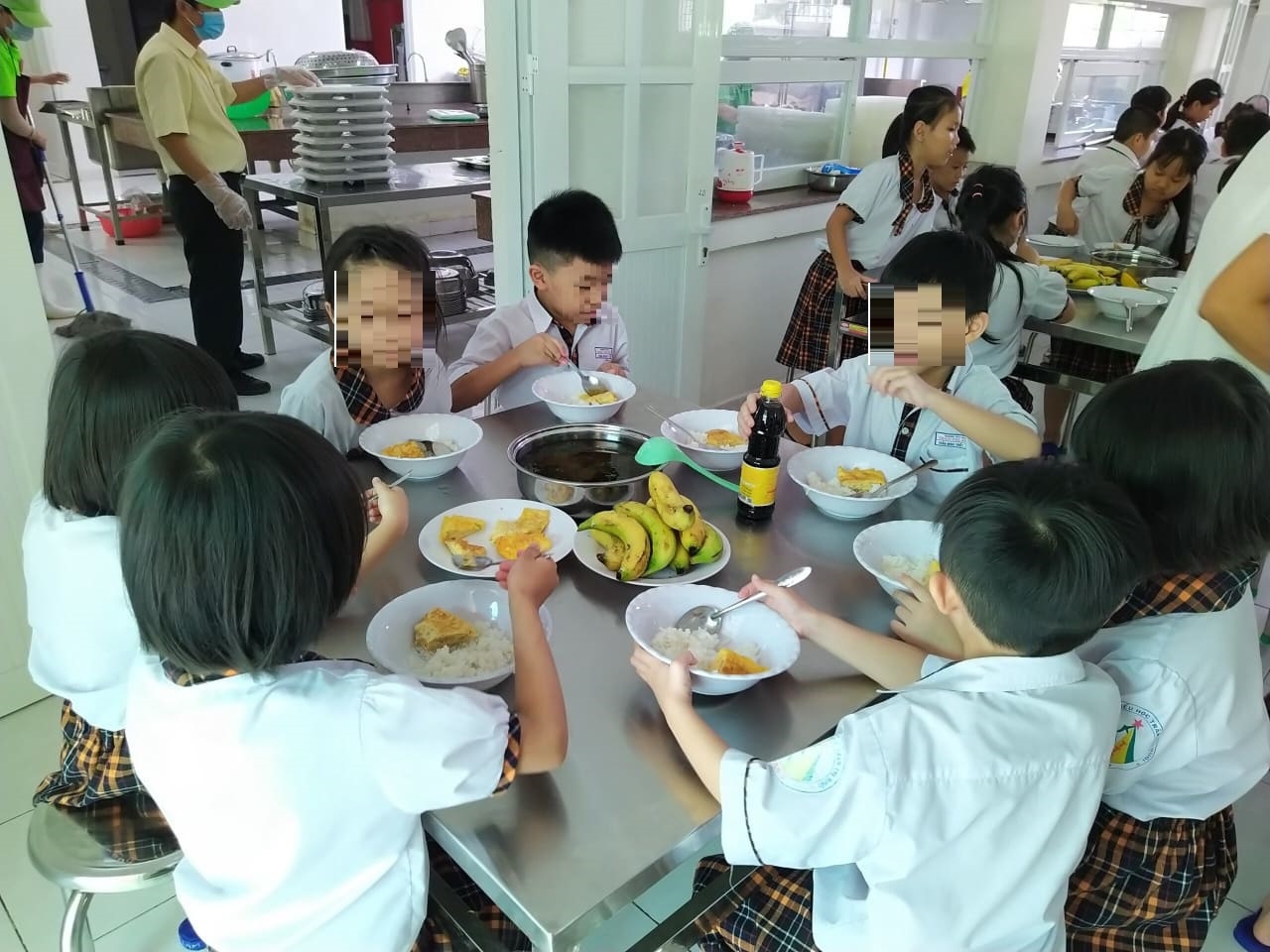 Bữa trưa bán trú ảnh 1 Bua trua ban tru anh 1