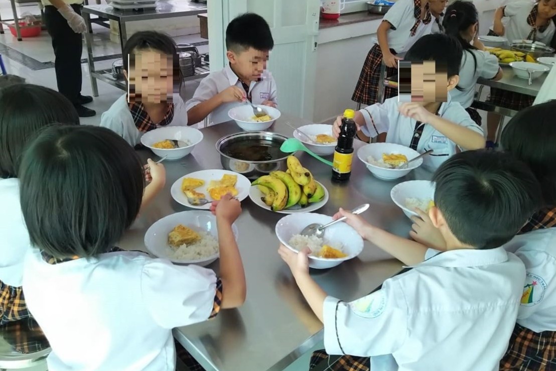 trường Tiểu học Trần Thị Bưởi công khai khẩu phần ăn hàng ngày ảnh 1 truong Tieu hoc Tran Thi Buoi cong khai khau phan an hang ngay anh 1