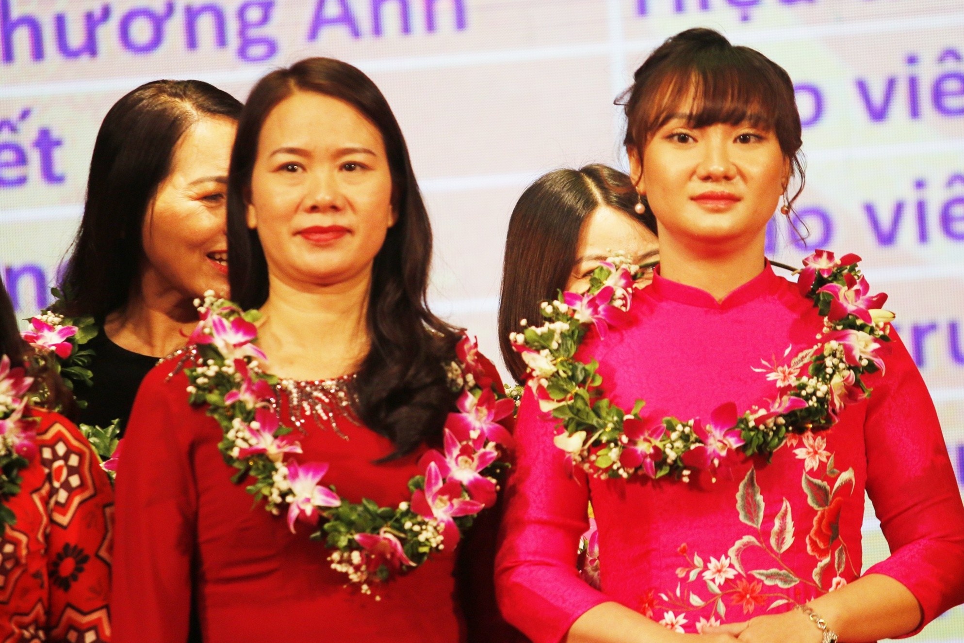 Ha Noi tuyen duong 1.000 giao vien cong hien cho nganh giao duc hinh anh