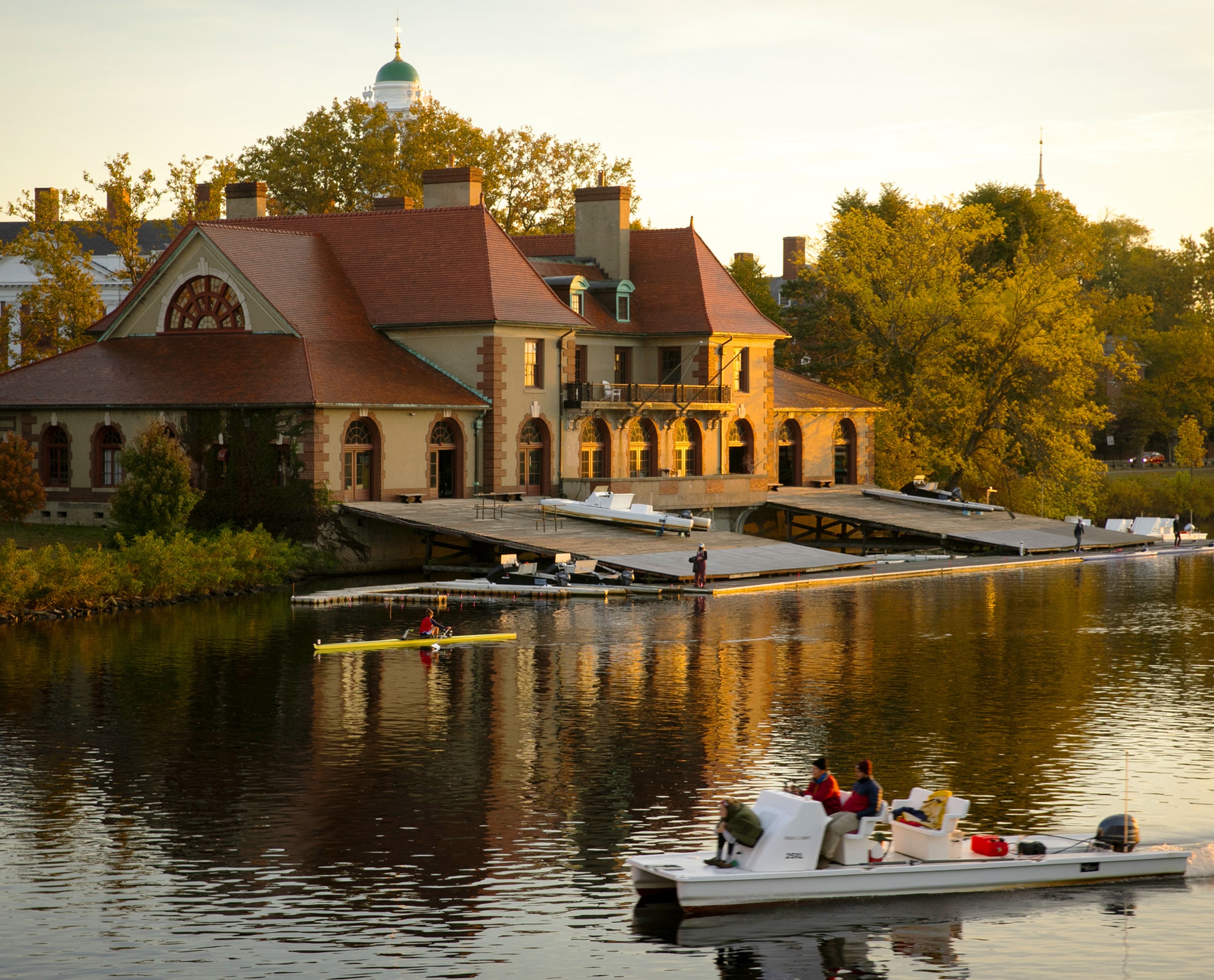 Hinh anh DH Harvard anh 11