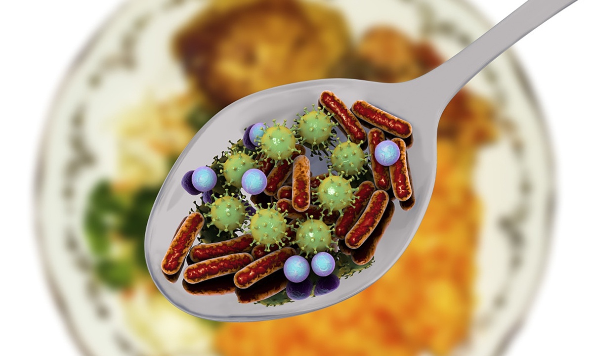 Truong hoc o Trung Quoc dong cua 2 ngay anh 1