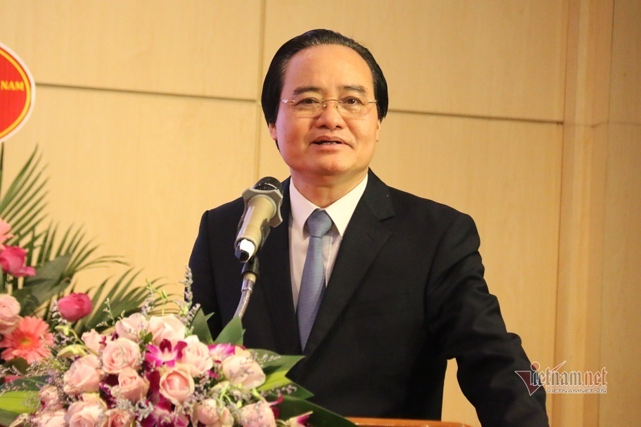 ap luc cua nganh giao duc anh 1