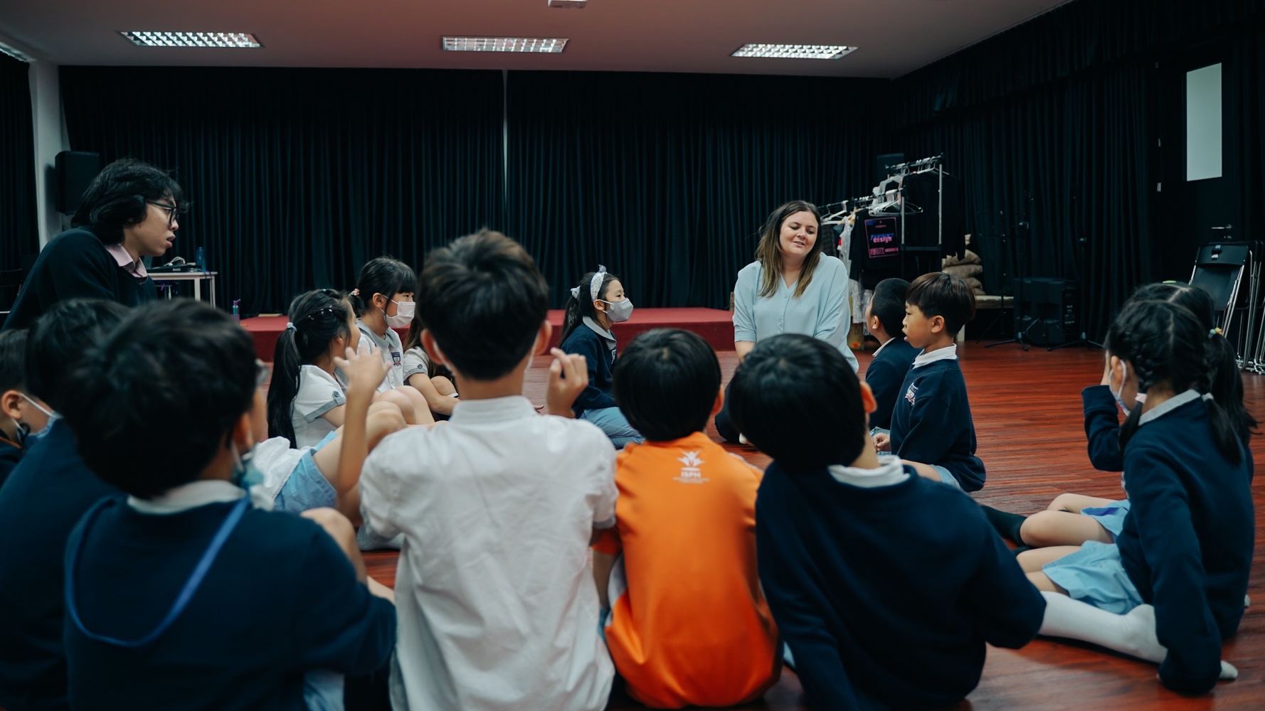 cô giáo người Anh tại trường quốc tế ảnh 17 co giao nguoi Anh tai truong quoc te anh 17