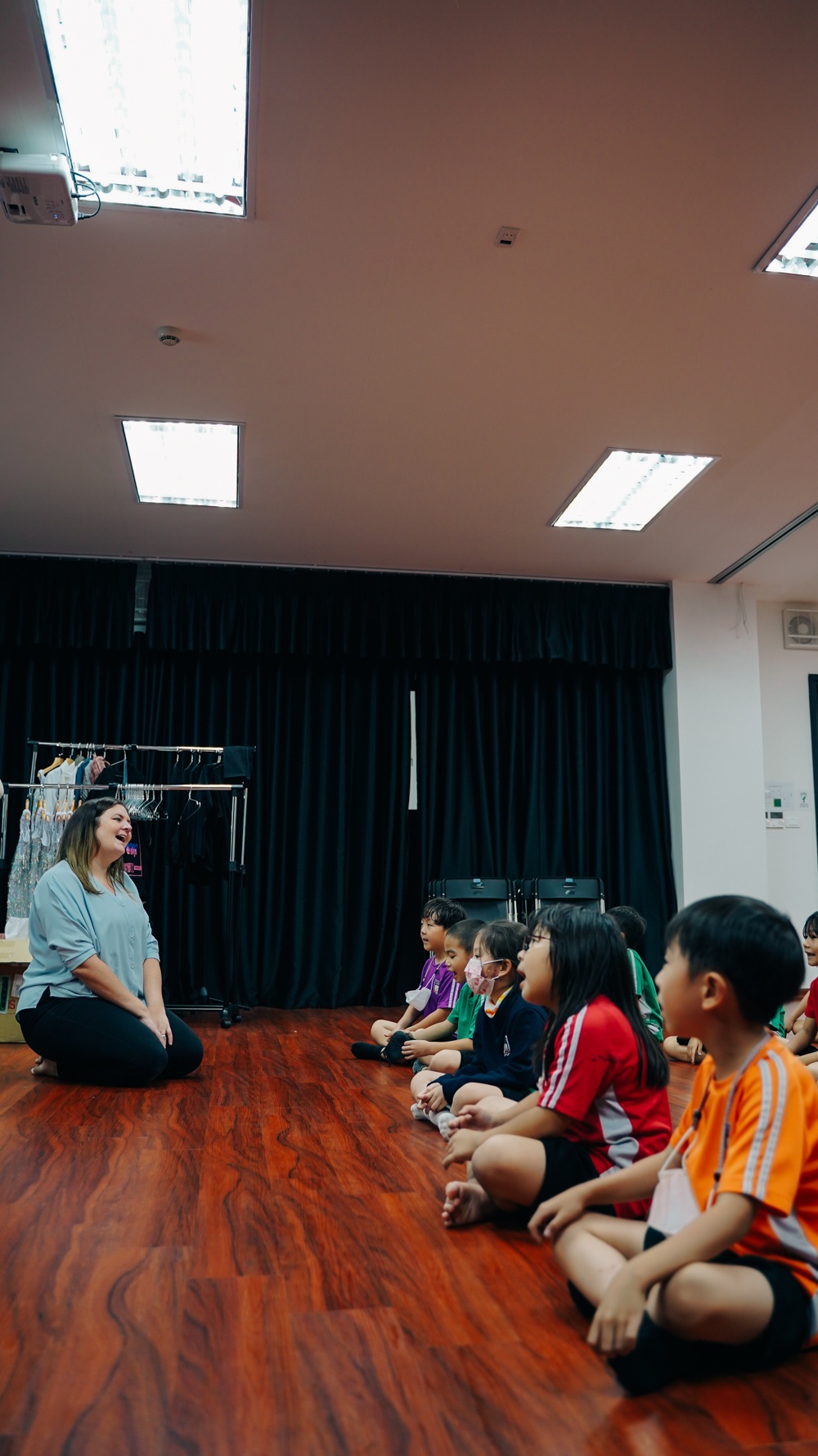 cô giáo người Anh tại trường quốc tế ảnh 34 co giao nguoi Anh tai truong quoc te anh 34