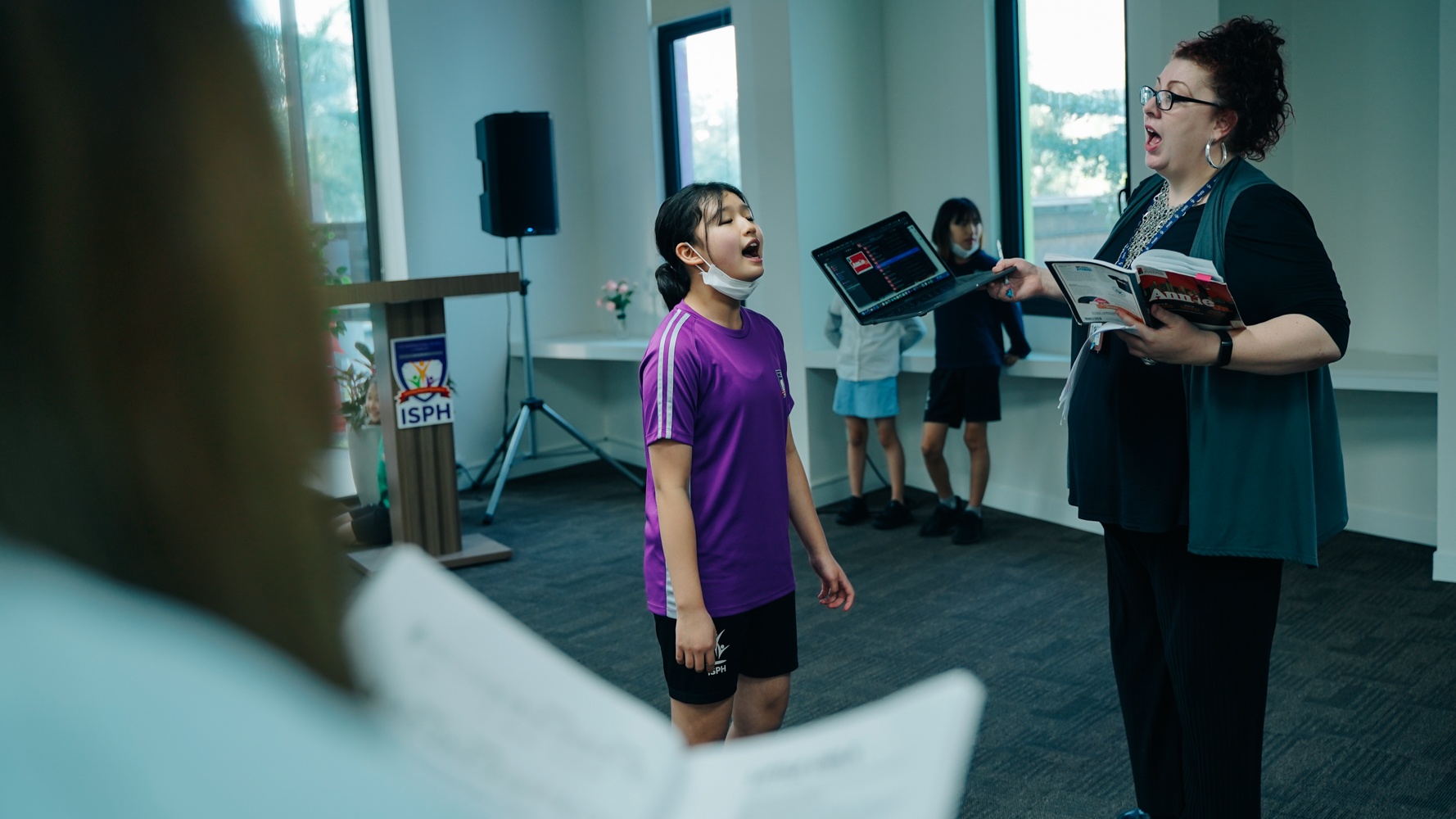 cô giáo người Anh tại trường quốc tế ảnh 35 co giao nguoi Anh tai truong quoc te anh 35