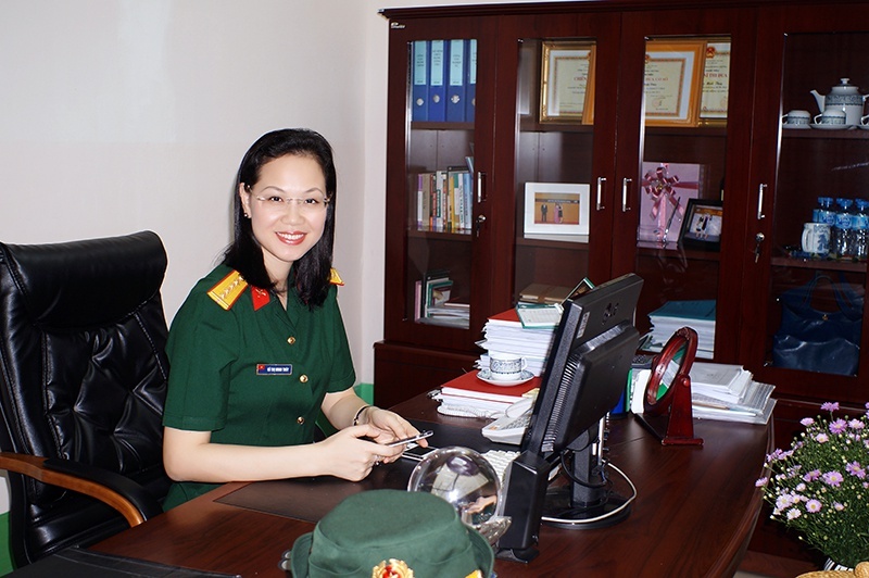 hoa hau do thi ha anh 9