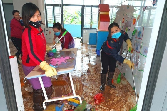 Gian nan tro lai truong hoc hinh anh