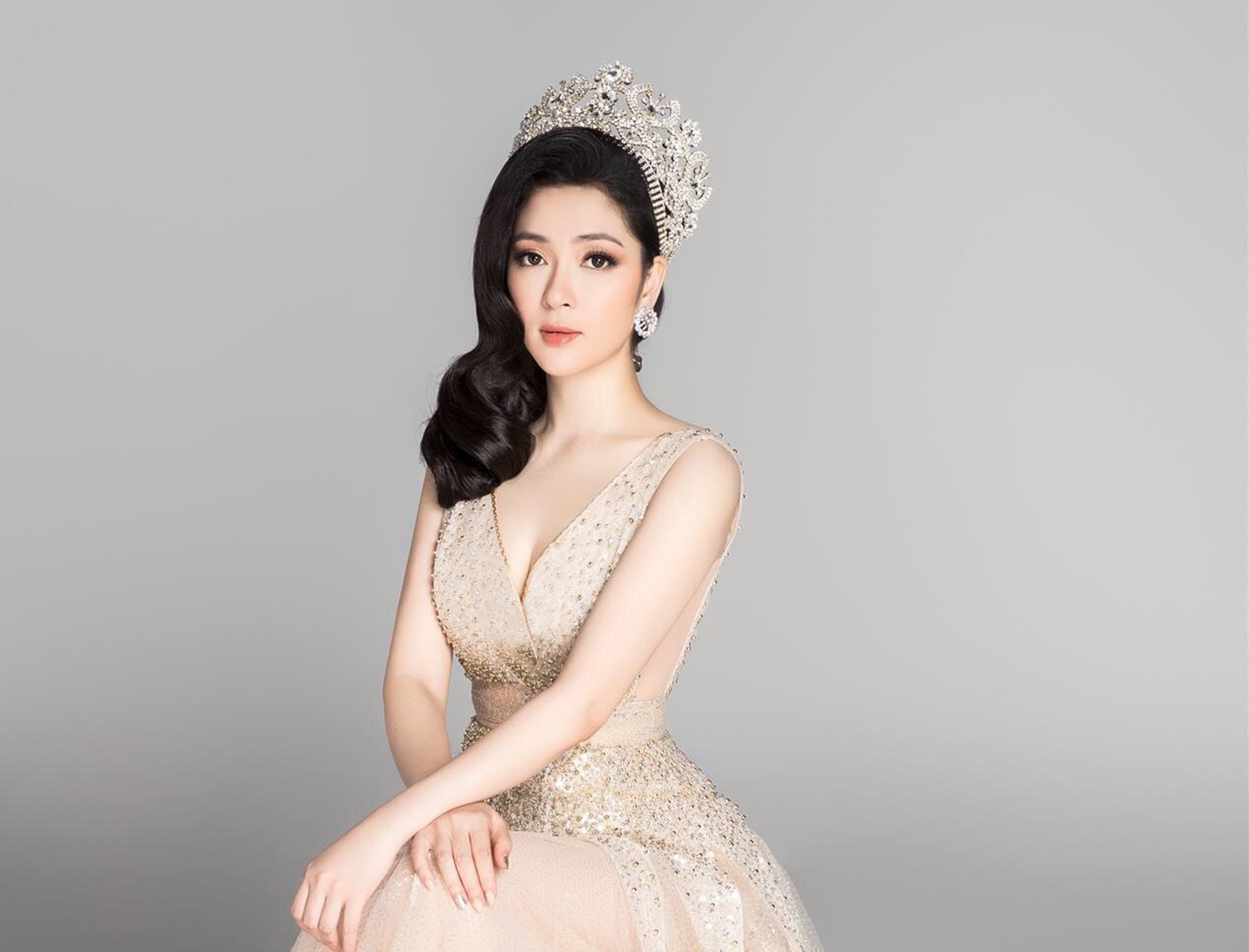 Hoa hau du hoc anh 8