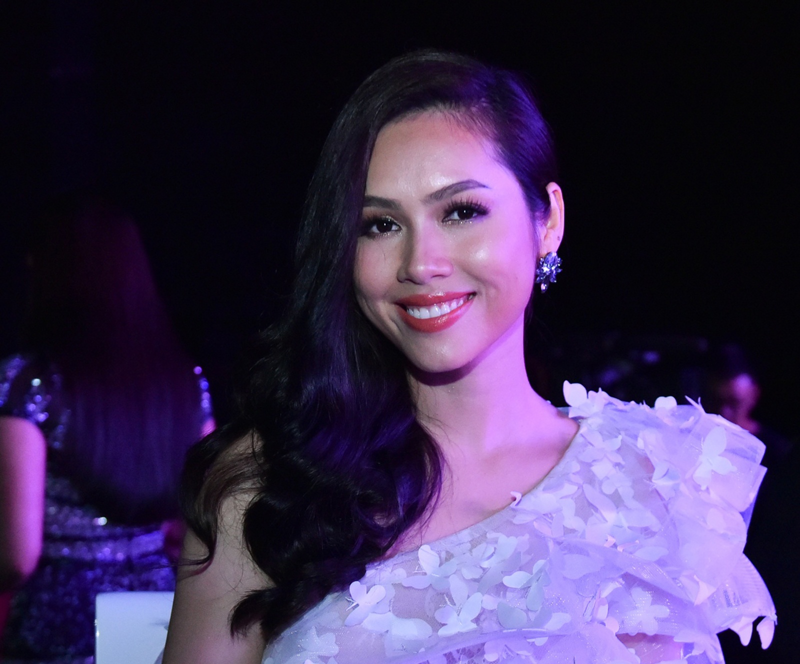 Hoa hau du hoc anh 9