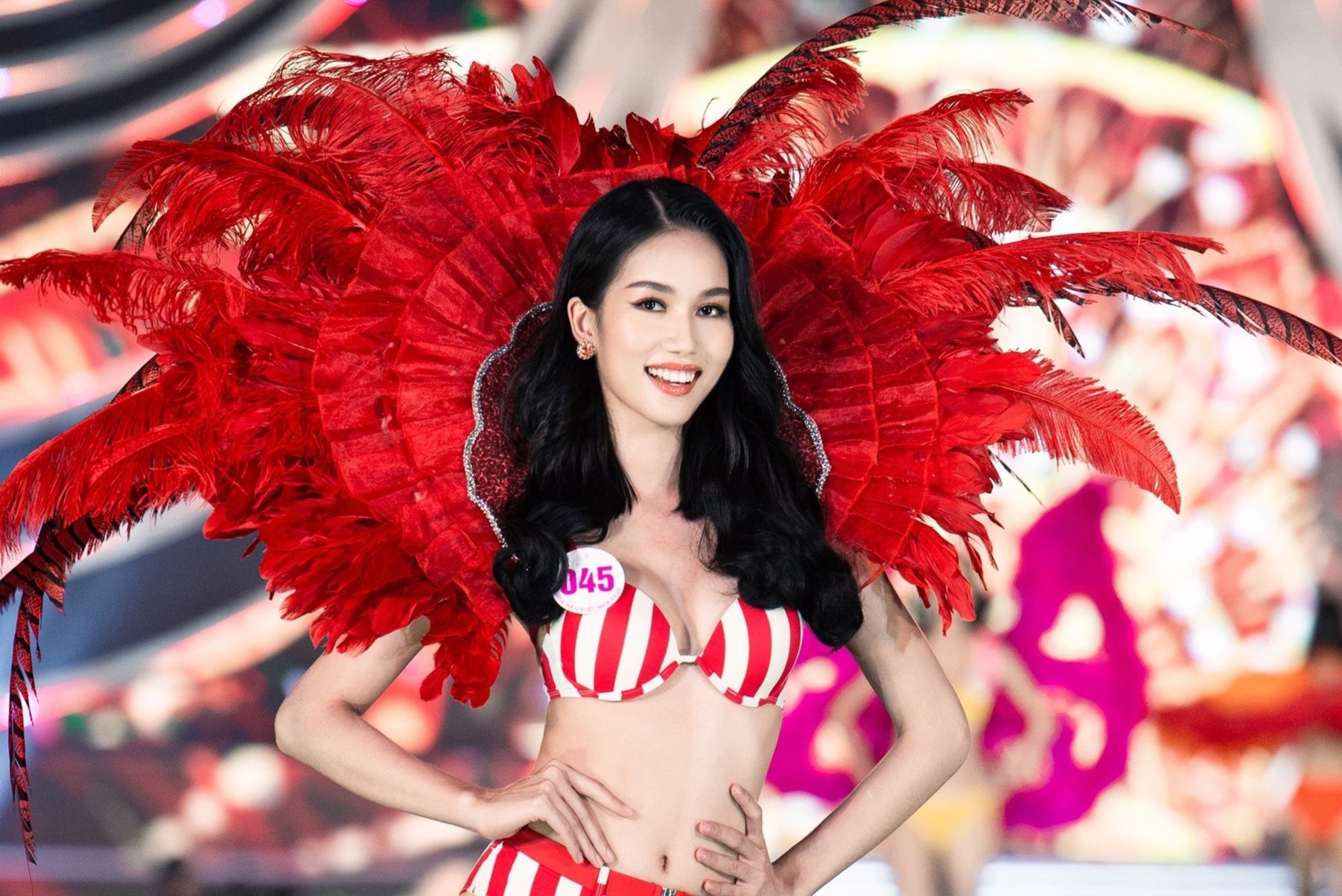 Nhung nguoi dep chon hoc truong tu hinh anh