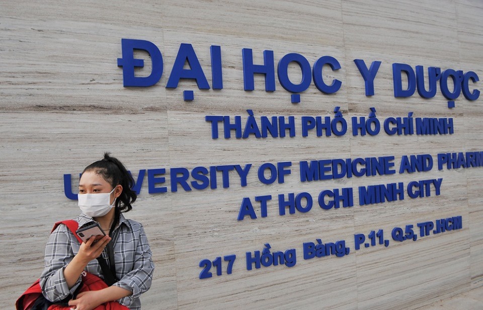 Hoc phi nganh y 70 trieu dong/nam khong cao hinh anh